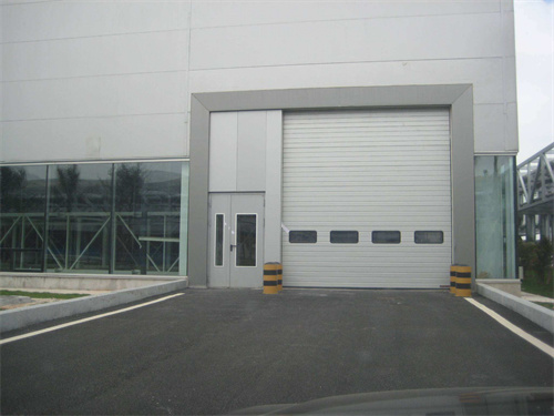 四川工业提升门安装