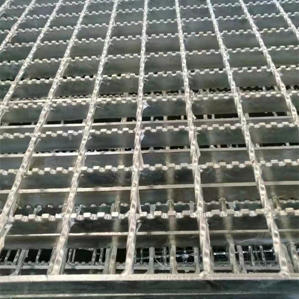 成都齒形鋼格板銷(xiāo)售_成都防滑鋼格板價(jià)格_成都鍍鋅鋼格板加工廠