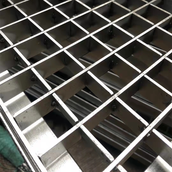 南充化工廠鋼格板銷(xiāo)售_南充水電廠鋼格板價(jià)格_南充工廠鋼格板