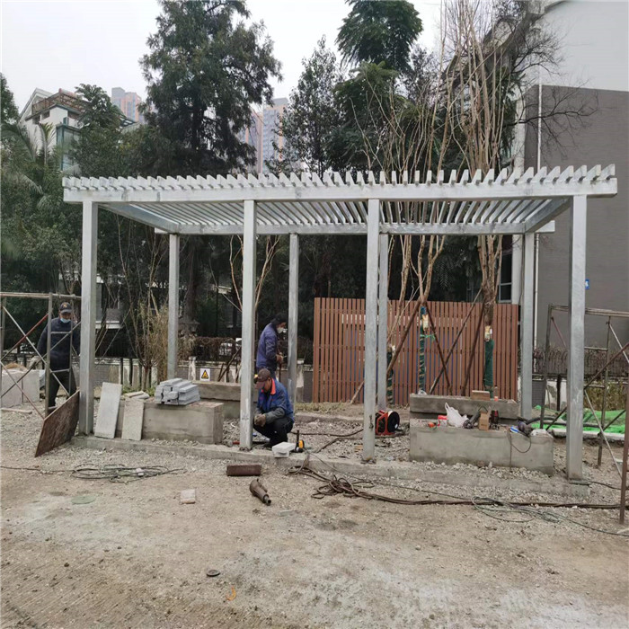 自贡钢结构廊架定制 绵阳不锈钢护栏加工 南充异型钢模板厂家