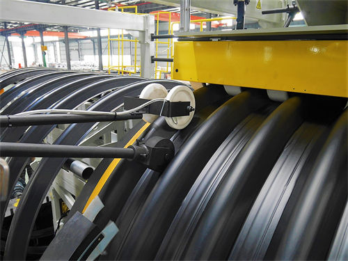 四川高速钢带增强波纹管生产线