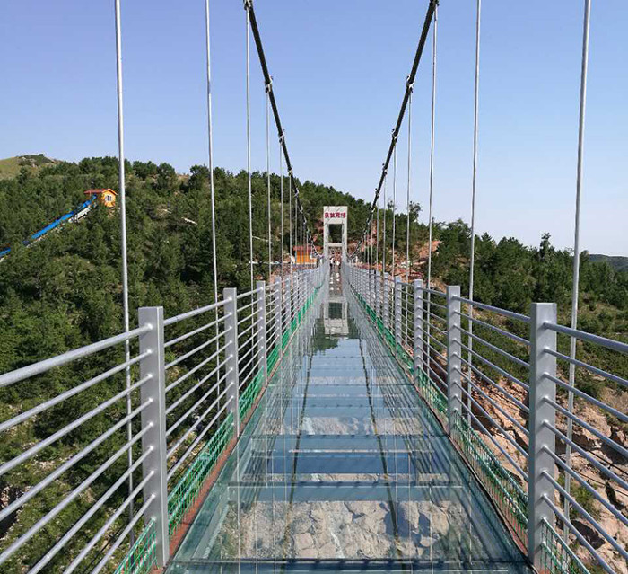 贵州玻璃吊桥安装