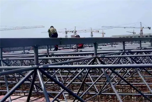 青海网架结构不锈钢施工
