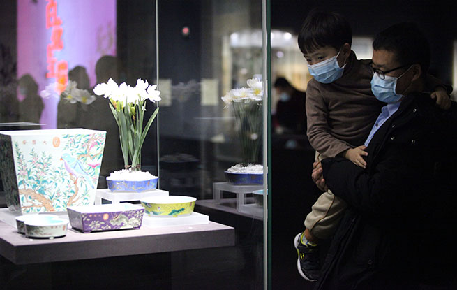 南京博物院舉辦“百花呈瑞”迎春特展