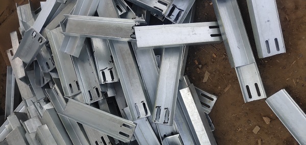 钢结构加工切割号料方法和钢结构使用领域简谱