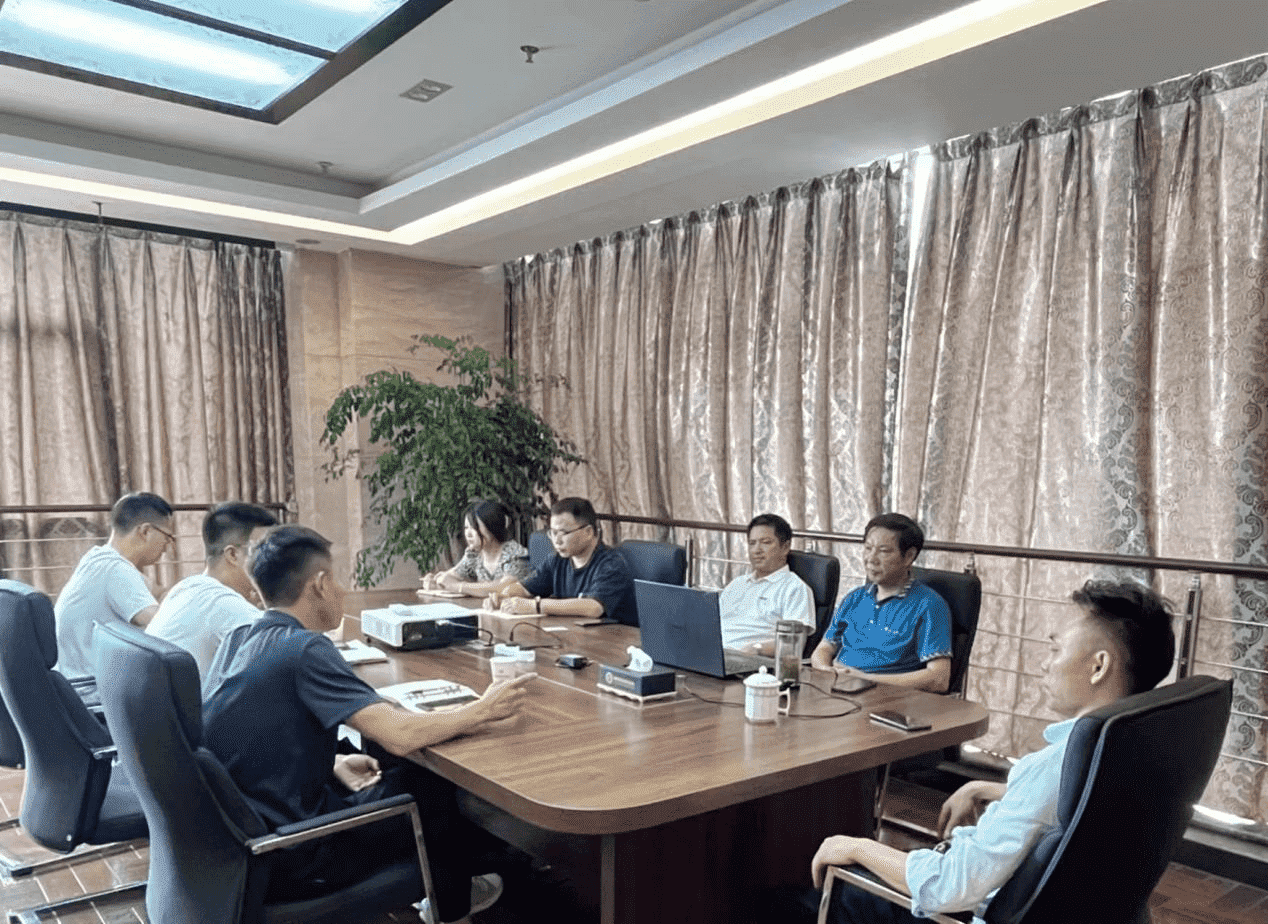 融海集团召开高企申报推进会