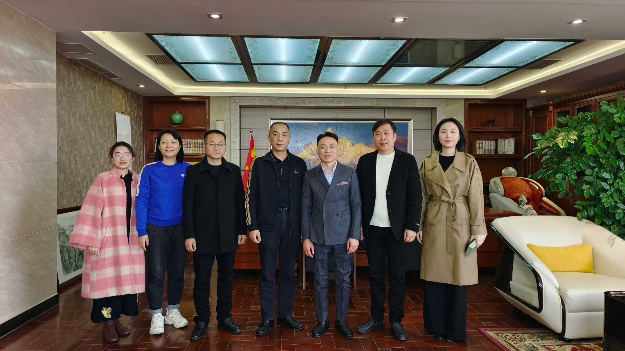 厦门市思明区政企联动谋新篇 东鹭..广场产城融合启新程