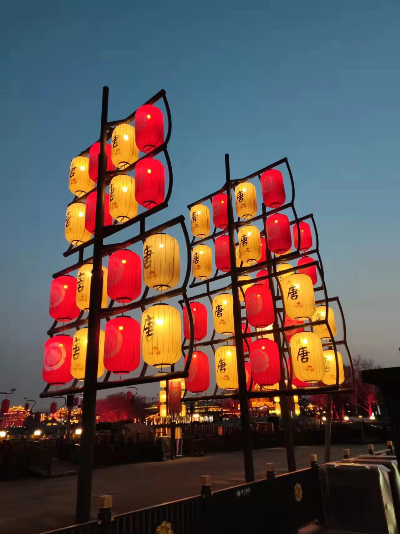 城市中的红灯笼|摄影|产品摄影|李小华美食摄影 - 原创作品 - 站酷 (ZCOOL)