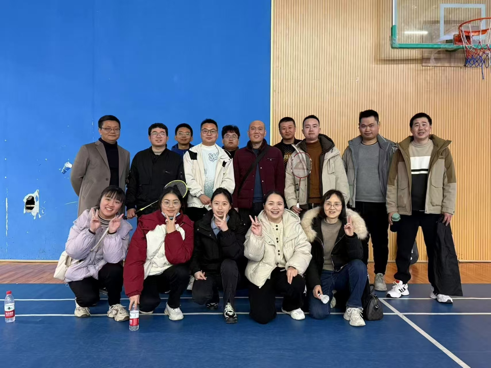 2024年羽毛球比赛风采