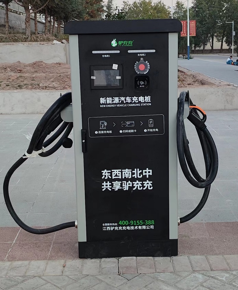 30KW直流充电桩-金昌双湾项目案例