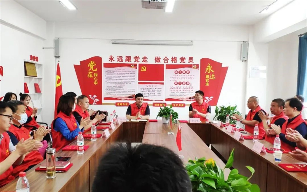 祝贺|郑州市空气净化协会召开“志愿者”表彰大会