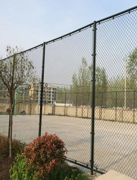 四川篮球场围网的安装流程