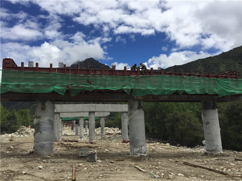 四川桥梁钢模板运输过程中要注意哪些事项呢？