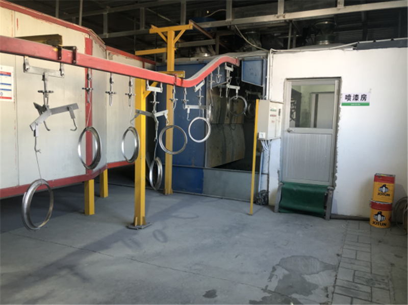 噴涂設(shè)備車間