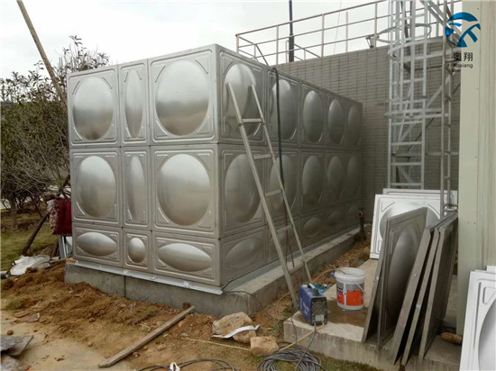 武汉不锈钢保温水箱的优势