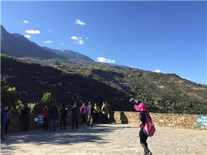成都地暖公司全体员工丹巴县甲居藏寨旅游
