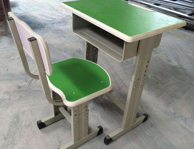 好的四川课桌椅厂家，从哪几点可以看出？
