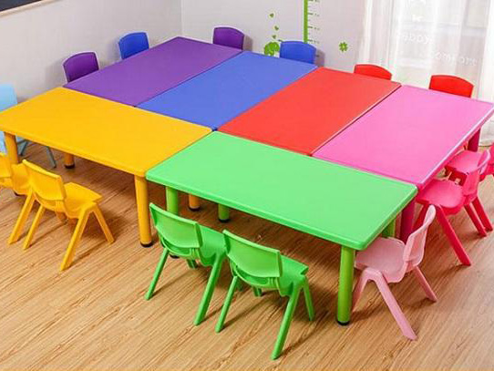 点进来看四川儿童桌椅选购方法与注意事项，这样买才能不被坑！