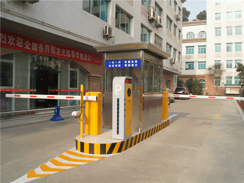 浅谈成都车牌识别系统的优势