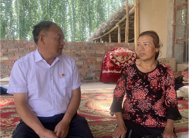 边疆党旗红|黄英杰:带领全村致富的梦未曾改变