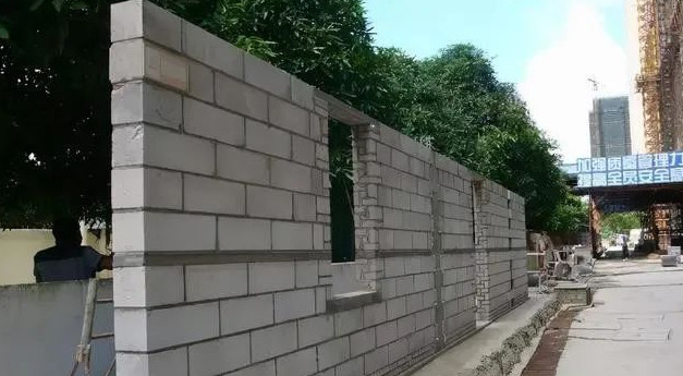你知道绵阳混凝土加气砖出现裂缝的原因吗？