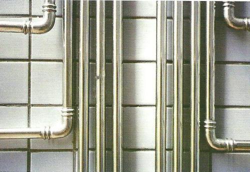 采用不锈钢管材改造供水单元内部管道，提升用户终端水质！