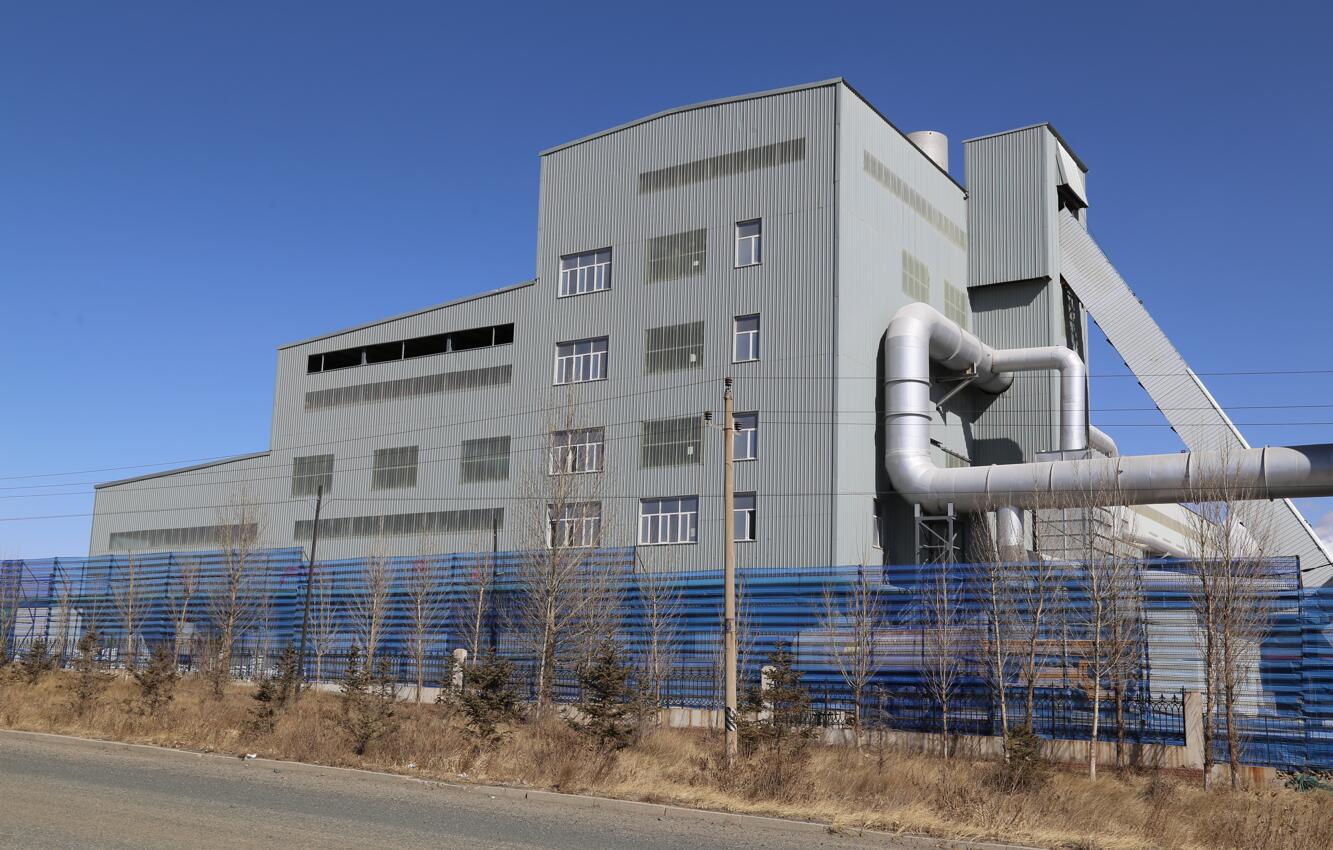 内蒙古日升智博冶金有限责任公司1X16500KVA硅铬矿热炉钢结构框架
