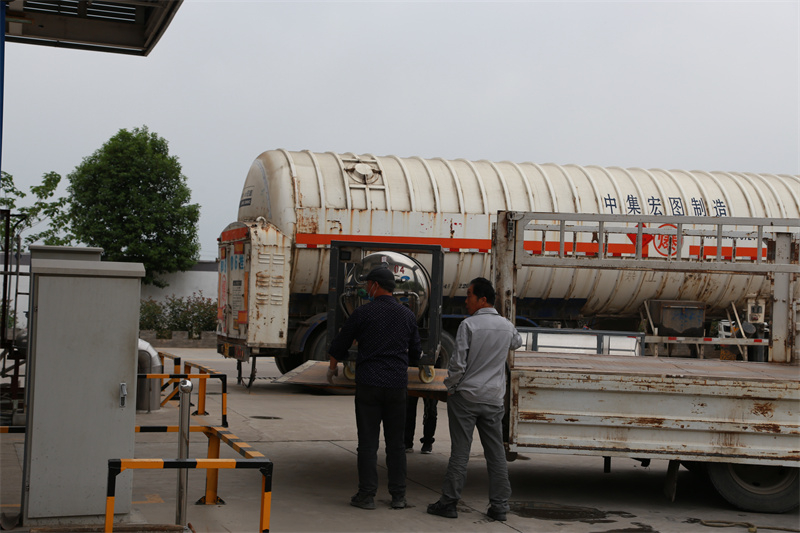 陕西LNG液化天然气卸车案例