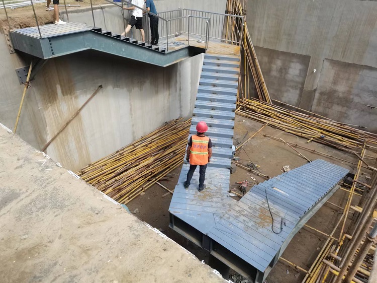 河南楼梯护栏工程案例