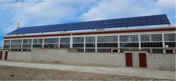 西藏阿里工信局周转楼太阳能采暖系统