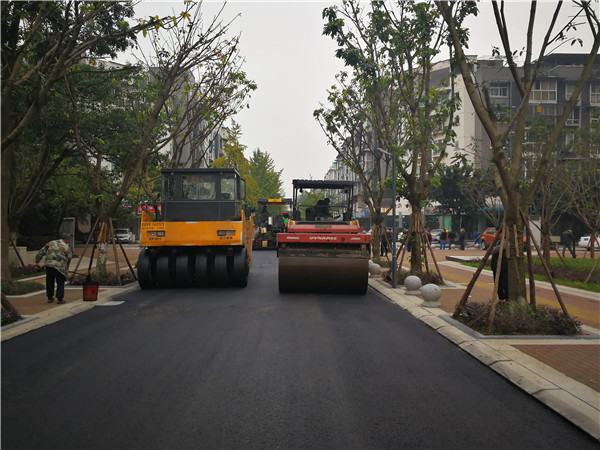 四川沥青道路