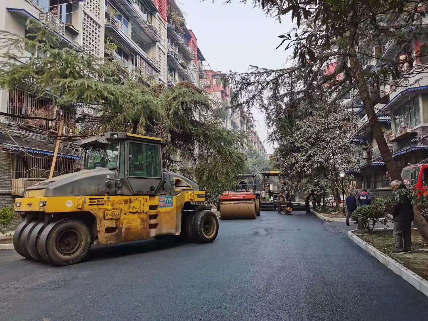 成都沥青路面